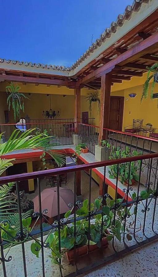 Hotel Posada San Miguel Antigua Bagian luar foto