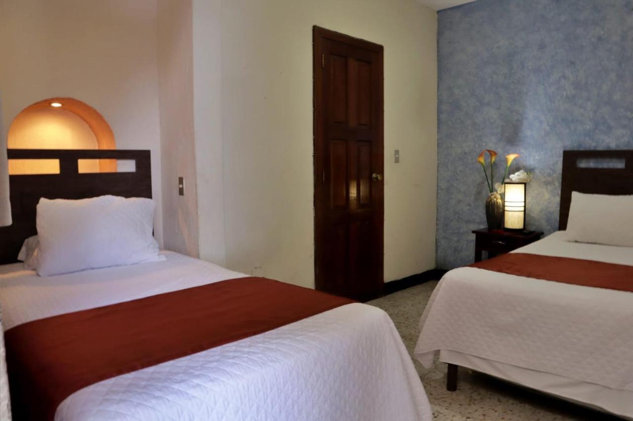 Hotel Posada San Miguel Antigua Bagian luar foto