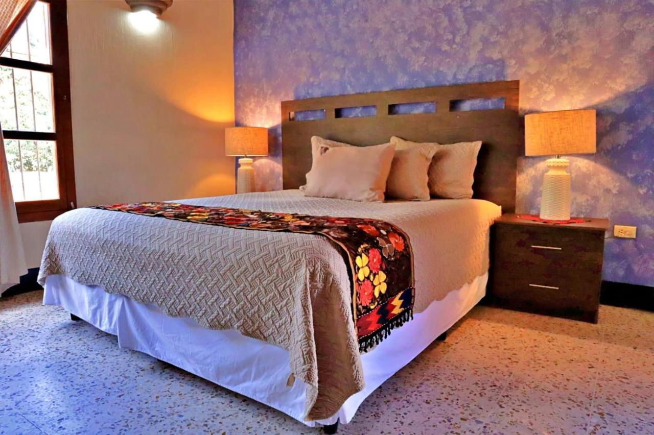 Hotel Posada San Miguel Antigua Bagian luar foto