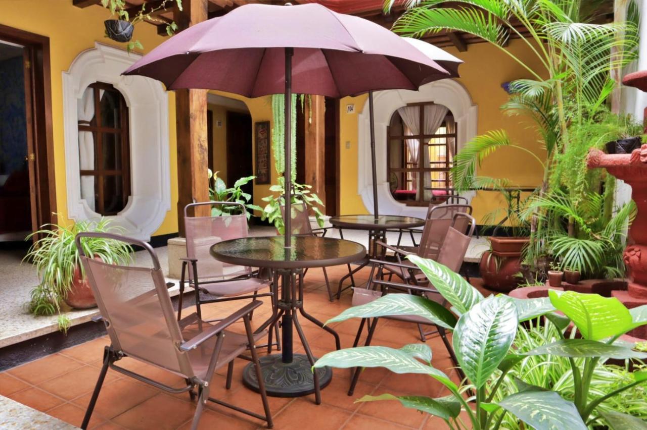 Hotel Posada San Miguel Antigua Bagian luar foto