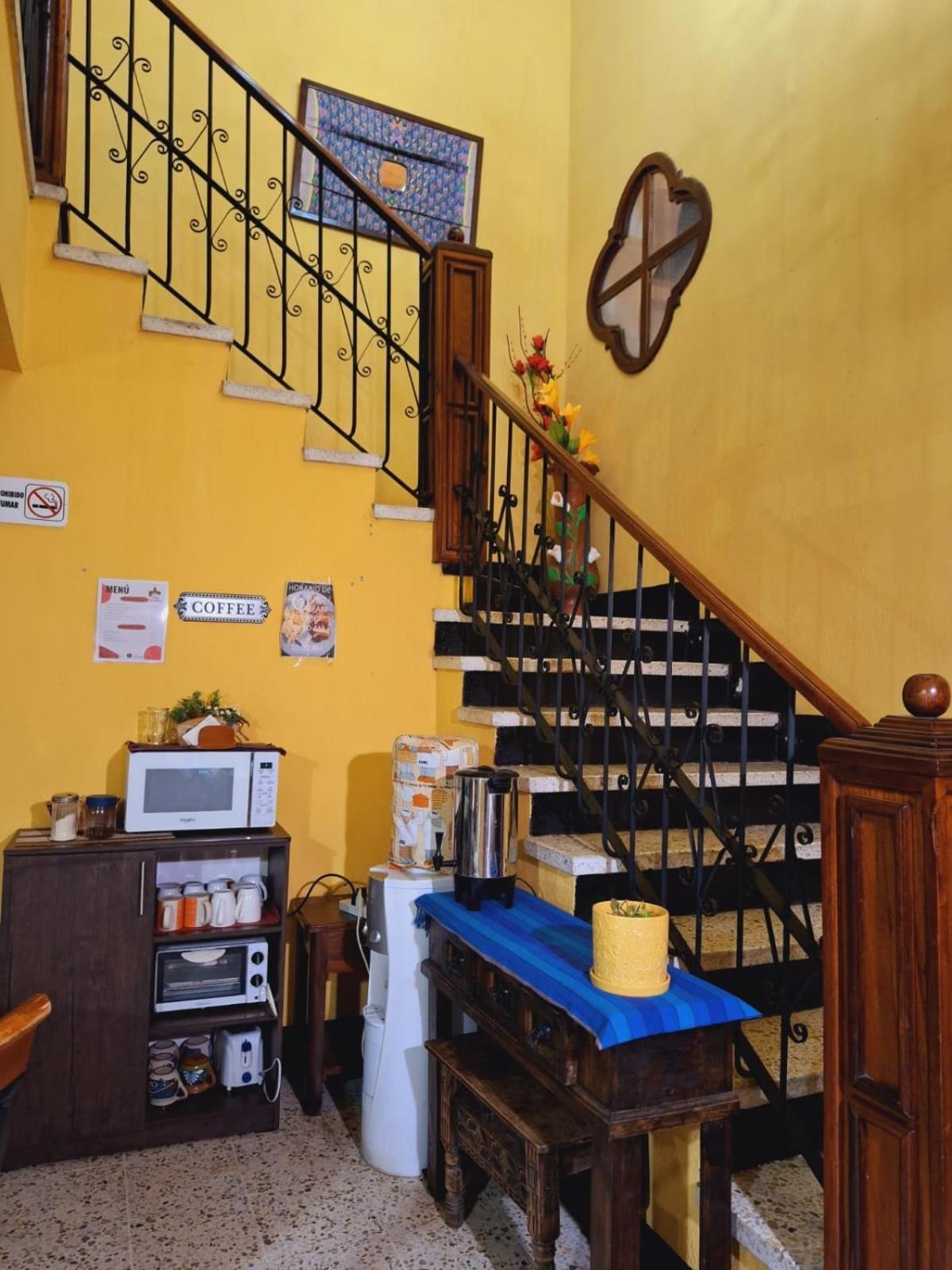Hotel Posada San Miguel Antigua Bagian luar foto